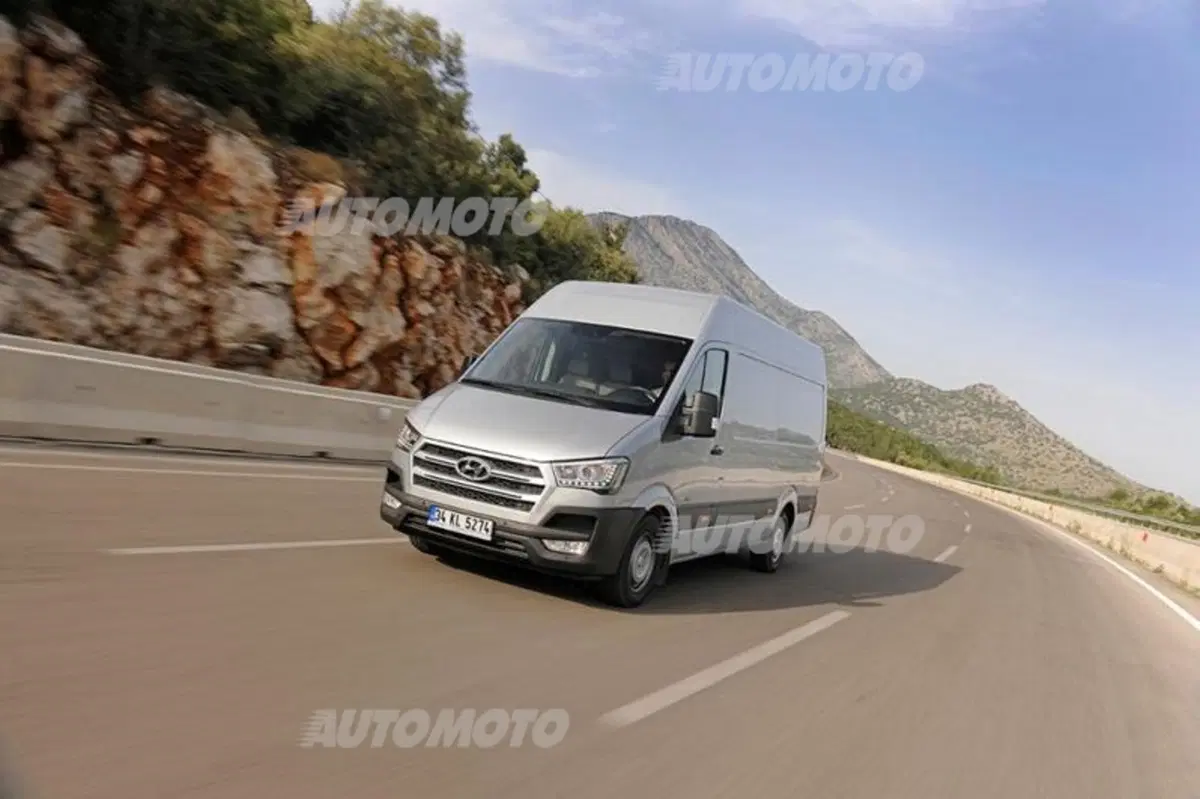 Hyundai H350, la Casa coreana debutta tra i veicoli commerciali