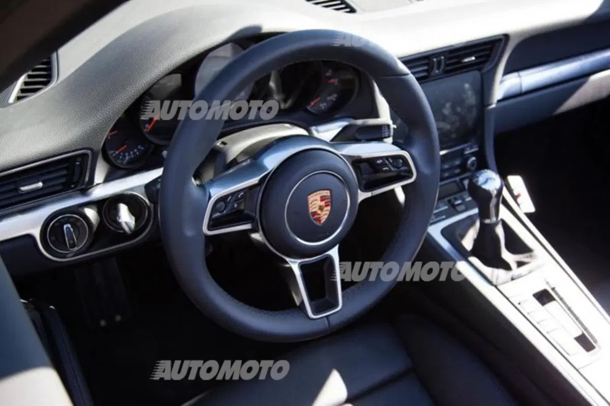 Porsche 911 restyling: i motori saranno tutti turbo, ecco la preview (14)