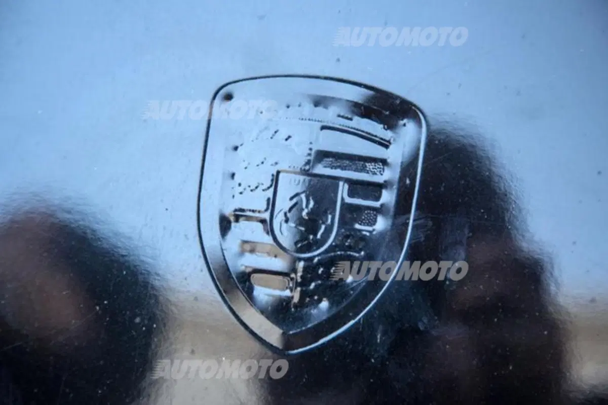 Porsche 911 restyling: i motori saranno tutti turbo, ecco la preview (18)