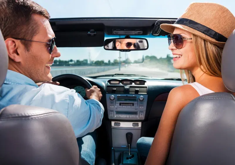 Caldo: 8 regole per prevenire danni all'auto