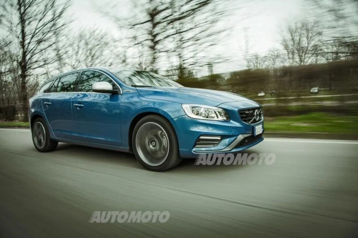 Volvo V60 Diesel Plug-in Hybrid [video]