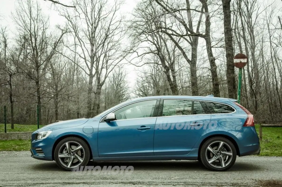 Volvo V60 Diesel Plug-in Hybrid [video] (5)