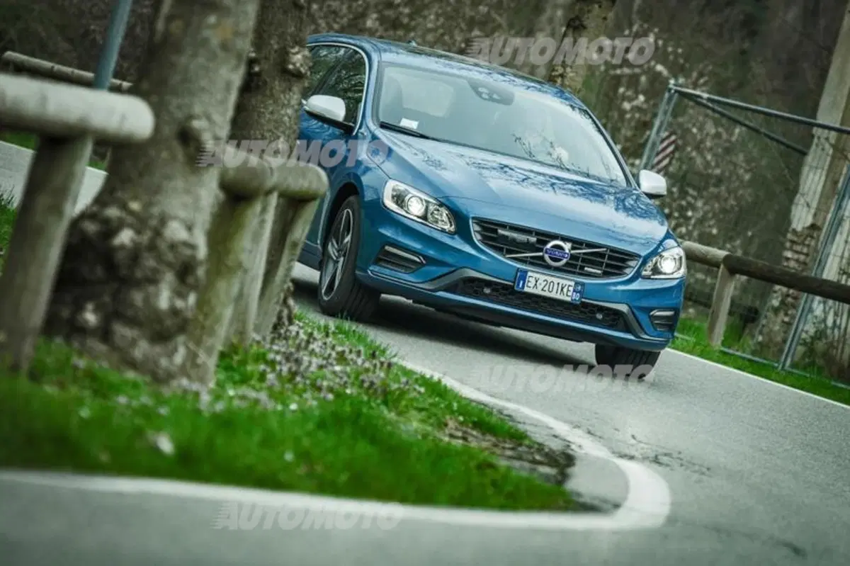 Volvo V60 Diesel Plug-in Hybrid [video] (19)