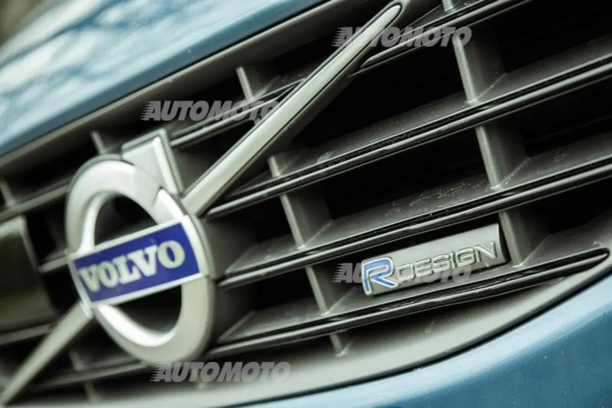 Volvo V60 Diesel Plug-in Hybrid [video] (23)