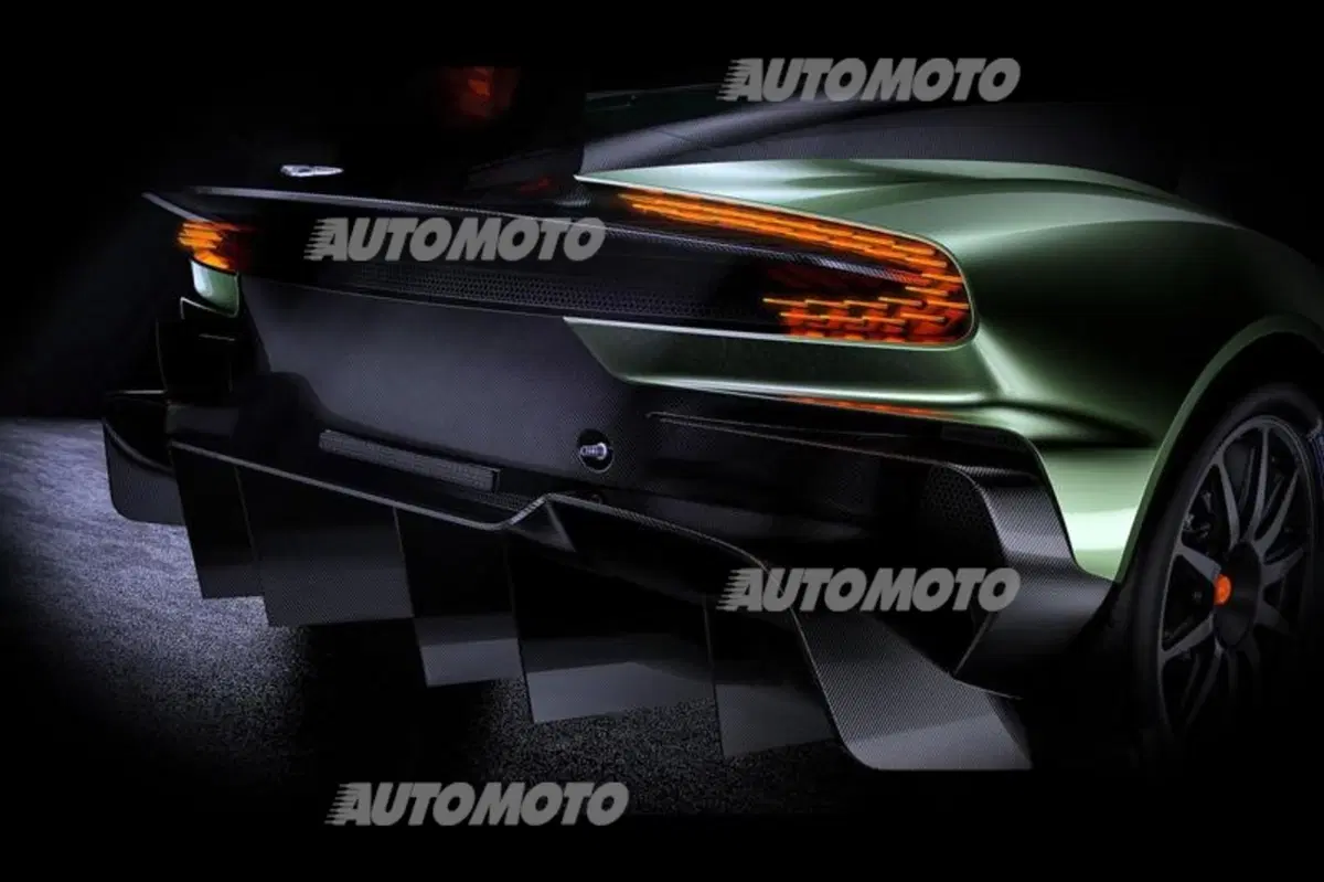 Aston Martin Vulcan a Spa per la 24 Ore (10)