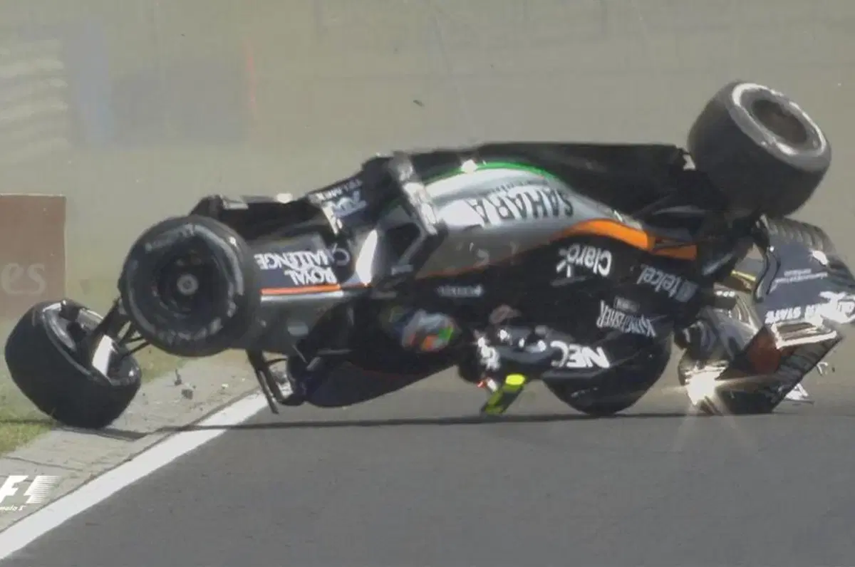 F1 2015, GP Ungheria, FP1: spaventoso incidente per Perez (2)