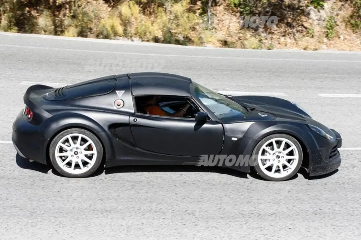 Renault-Alpine, ecco il muletto della nuova sportiva (7)