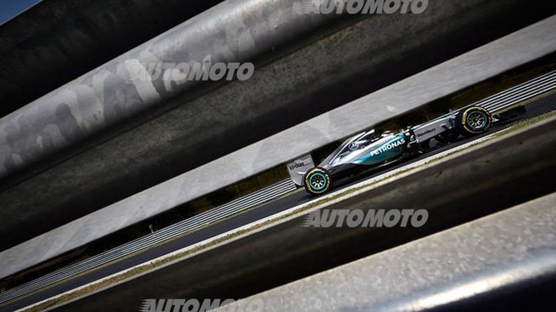 F1, Gp Ungheria 2015: pole per Hamilton. Vettel terzo