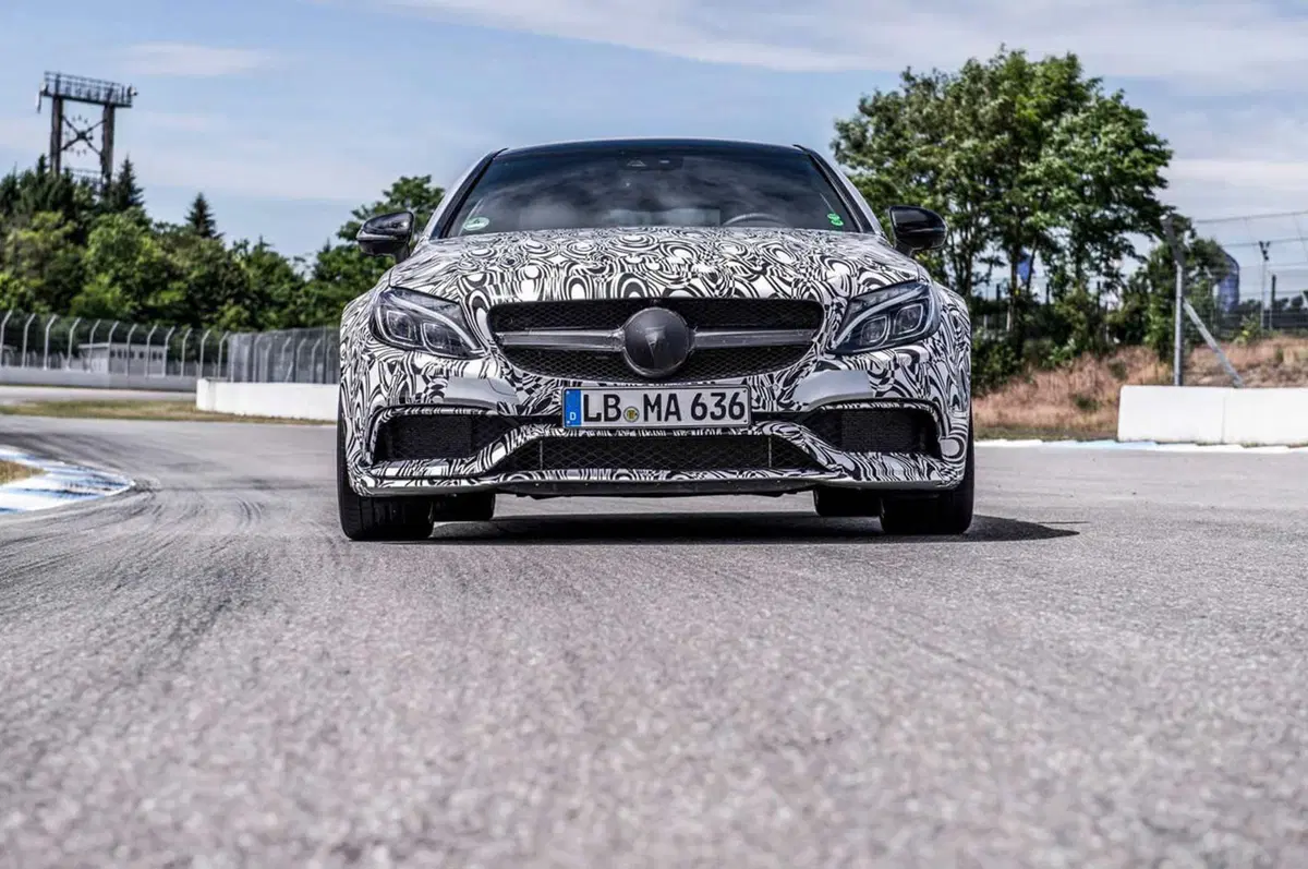Mercedes-AMG C63 Coupé: il lancio ad agosto, debutterà a Francoforte (7)