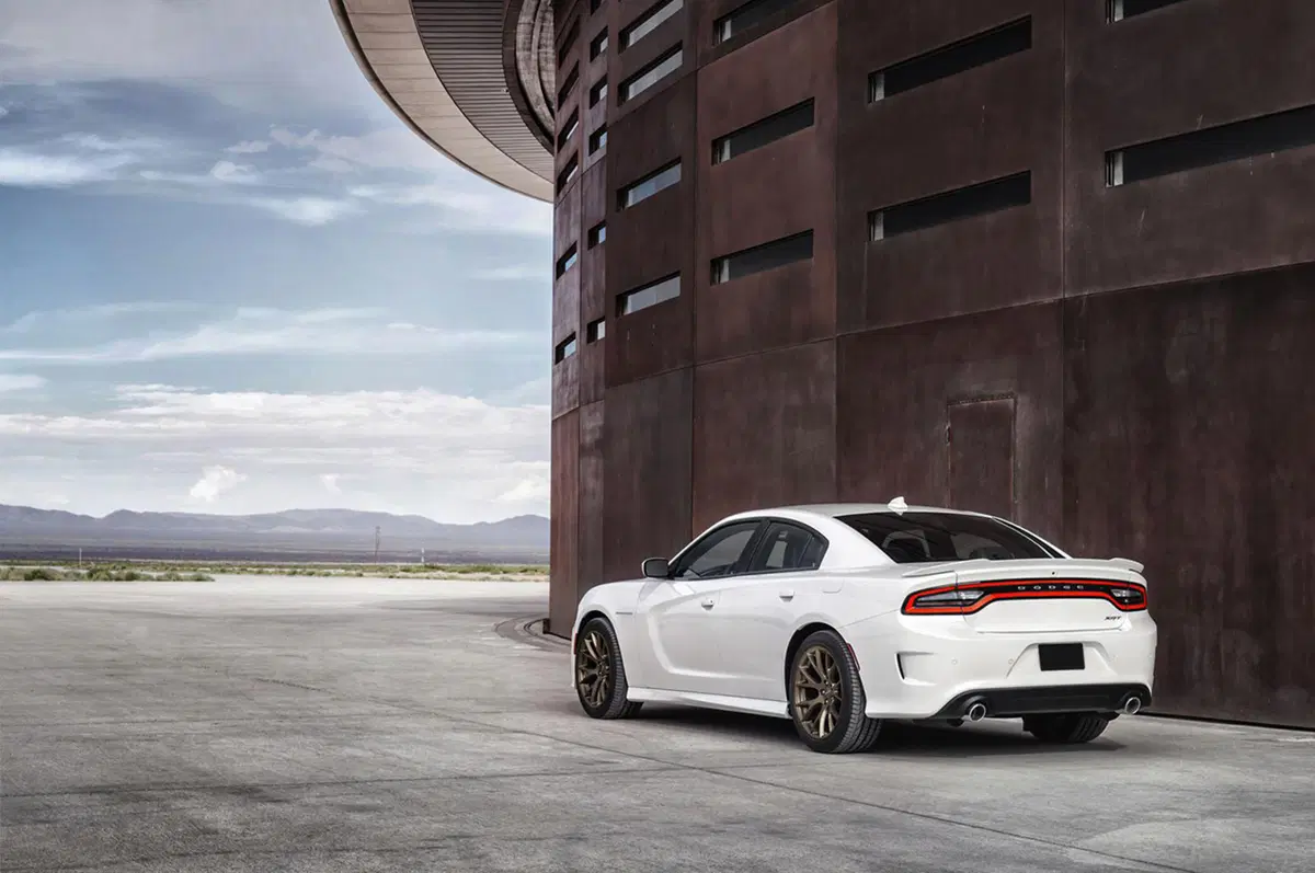 Dodge Charger e Challenger SRT Hellcat: raddoppiata la produzione per il 2016 (6)