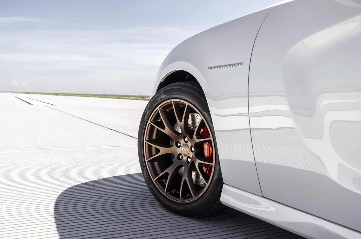 Dodge Charger e Challenger SRT Hellcat: raddoppiata la produzione per il 2016 (8)