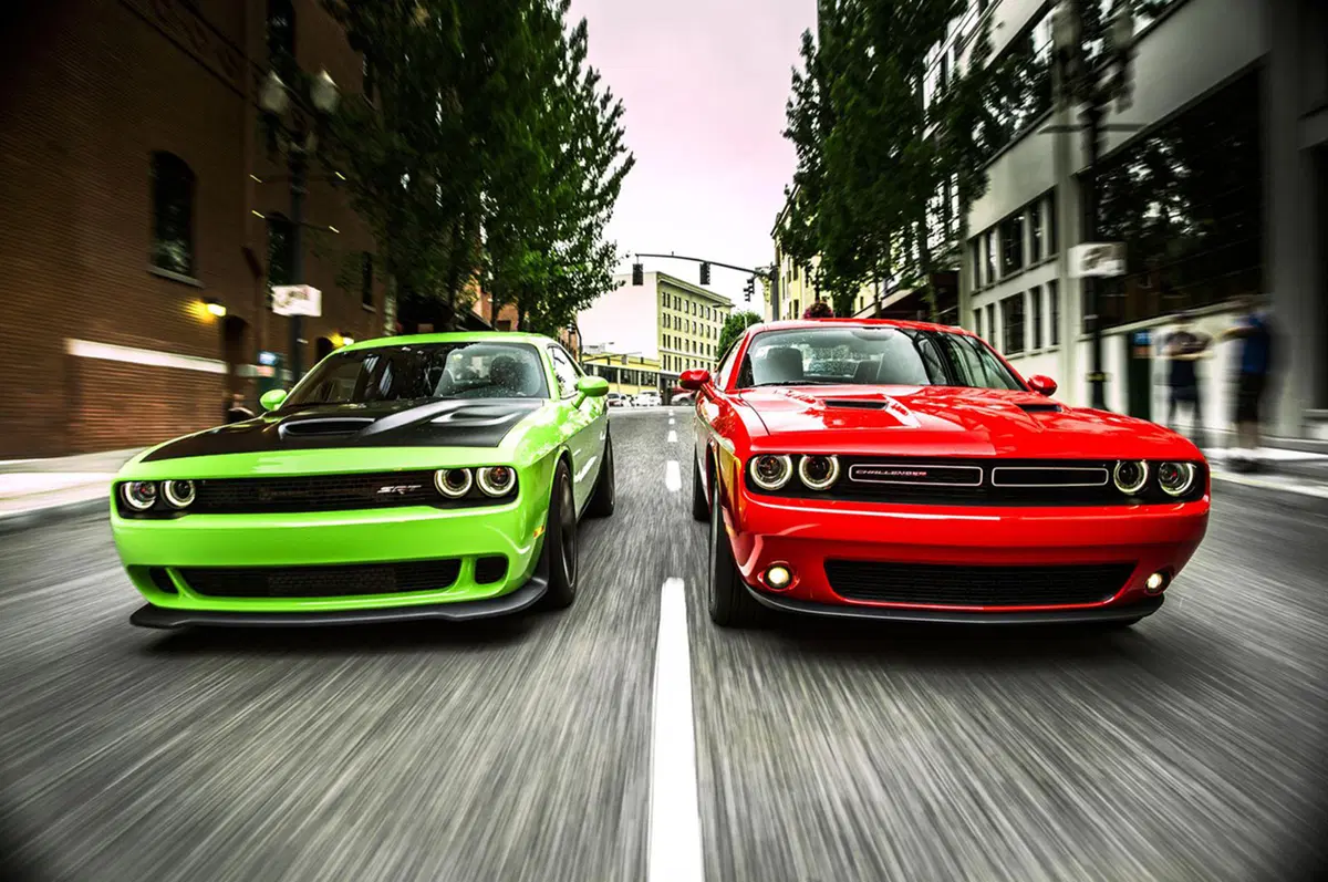 Dodge Charger e Challenger SRT Hellcat: raddoppiata la produzione per il 2016 (9)