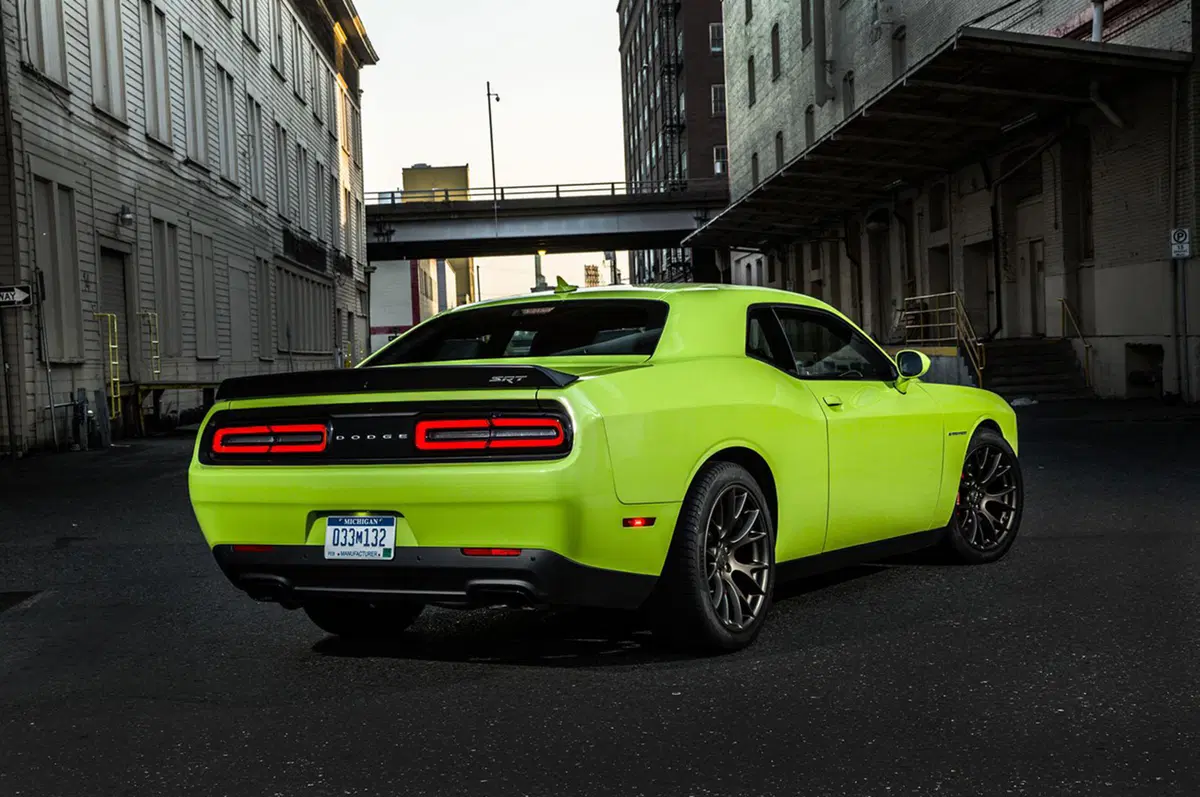 Dodge Charger e Challenger SRT Hellcat: raddoppiata la produzione per il 2016 (27)