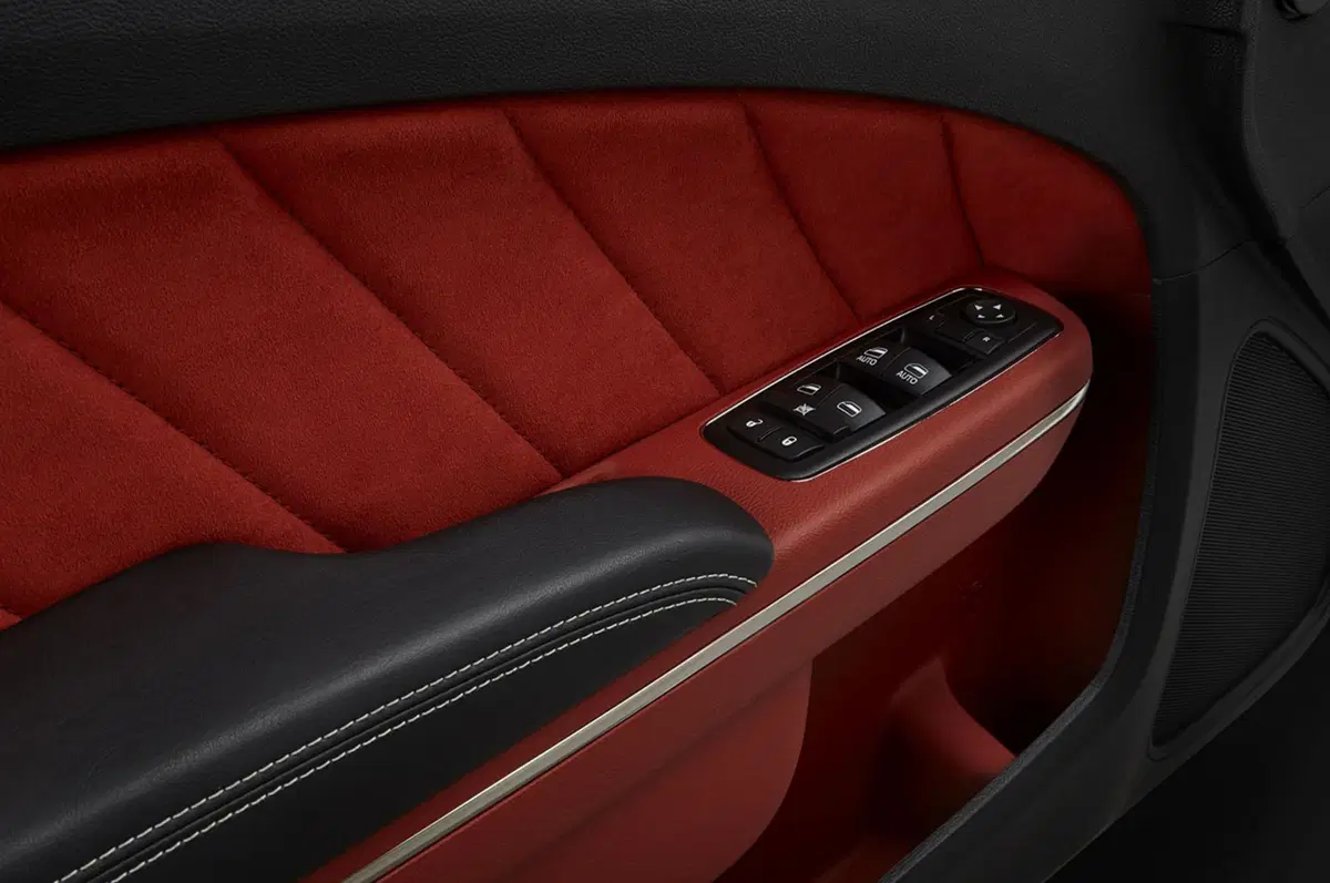 Dodge Charger e Challenger SRT Hellcat: raddoppiata la produzione per il 2016 (46)