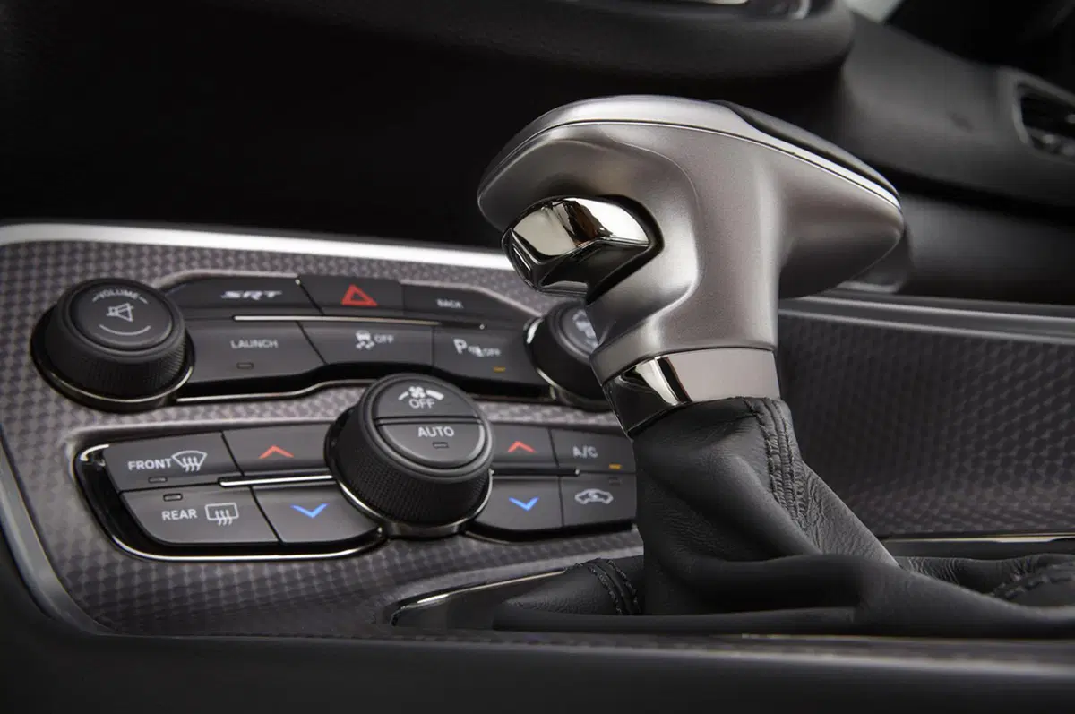 Dodge Charger e Challenger SRT Hellcat: raddoppiata la produzione per il 2016 (54)