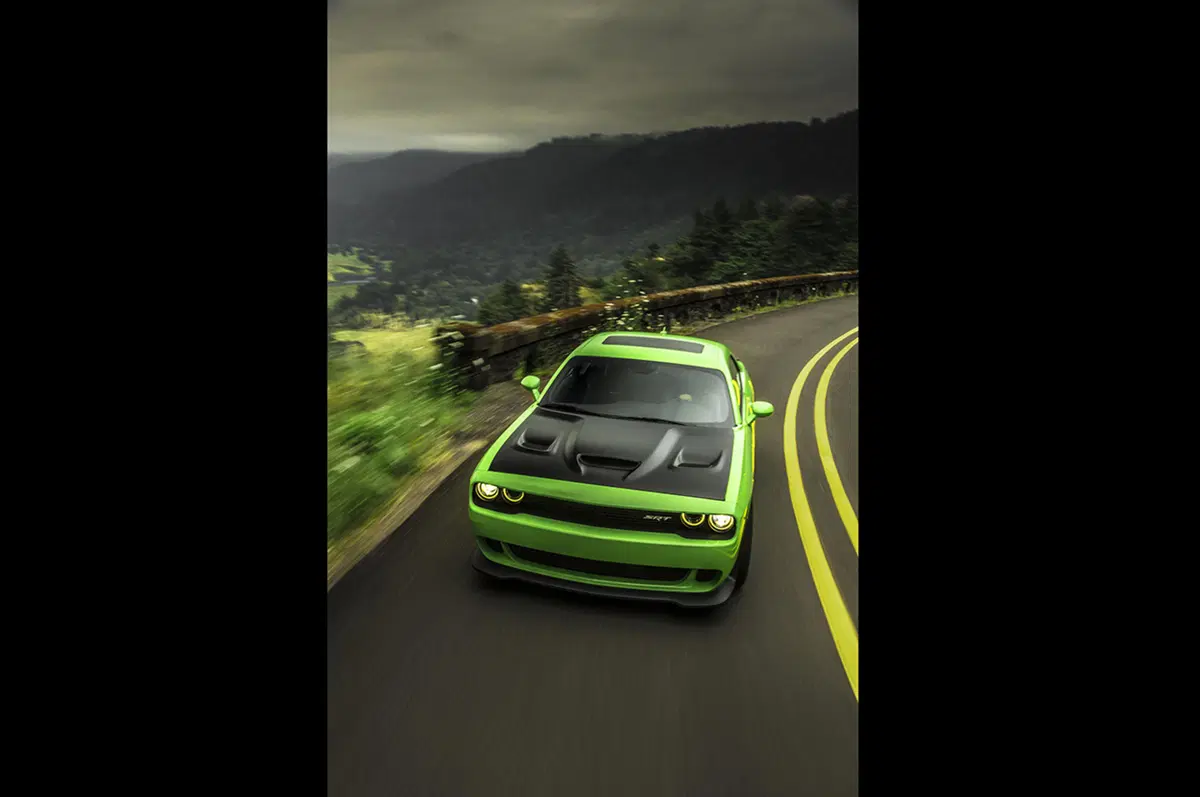 Dodge Charger e Challenger SRT Hellcat: raddoppiata la produzione per il 2016 (57)