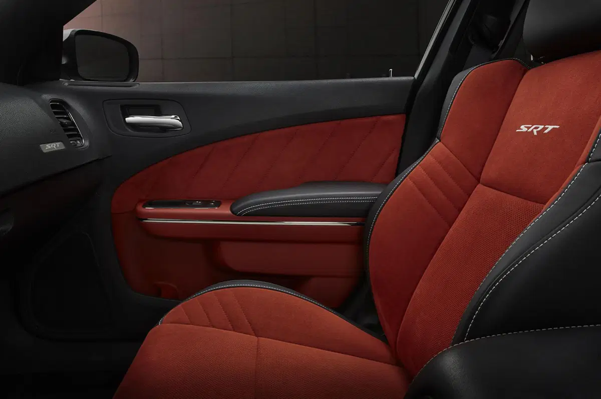 Dodge Charger e Challenger SRT Hellcat: raddoppiata la produzione per il 2016 (61)
