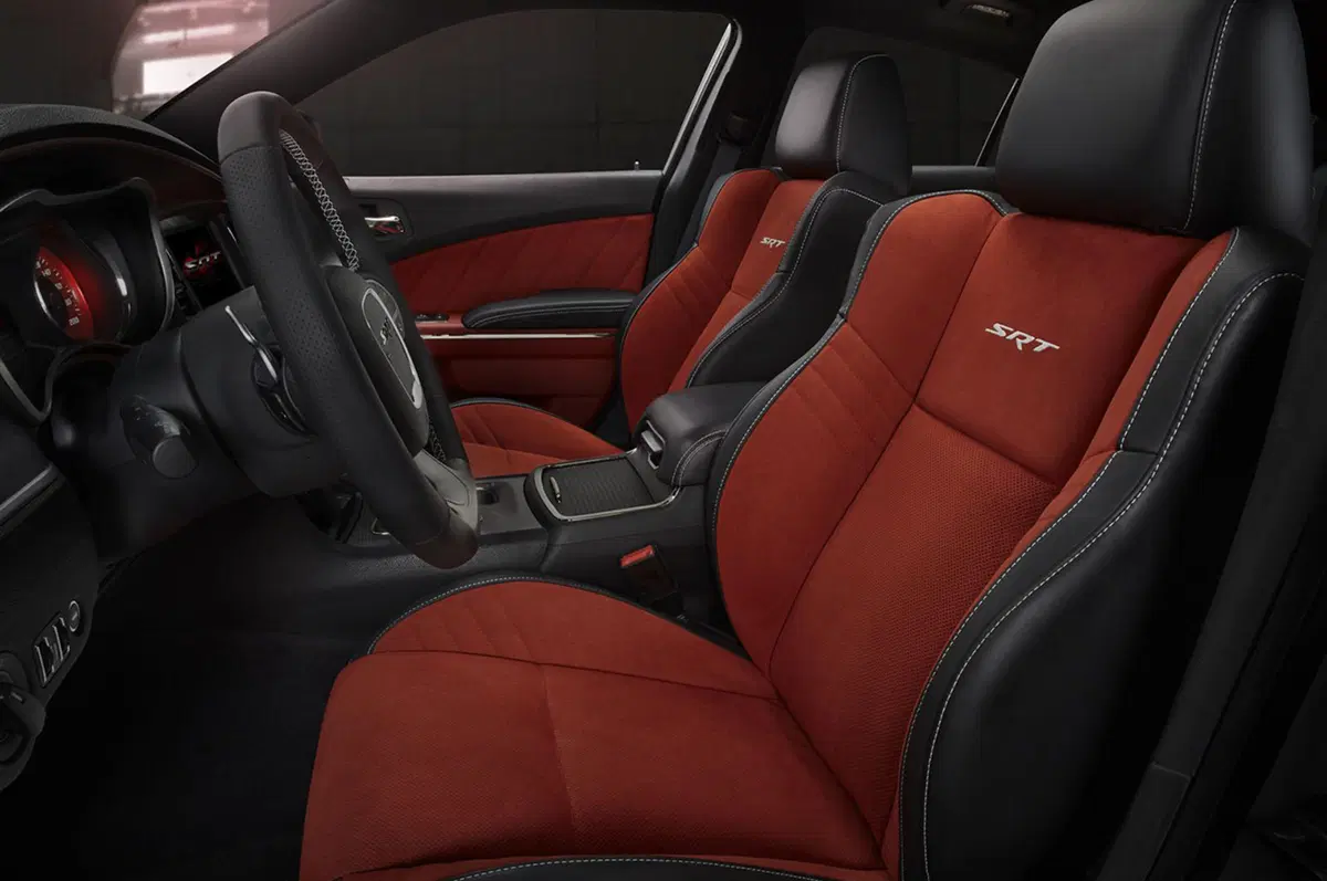 Dodge Charger e Challenger SRT Hellcat: raddoppiata la produzione per il 2016 (65)
