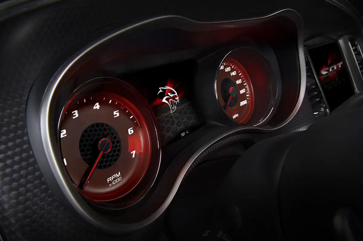 Dodge Charger e Challenger SRT Hellcat: raddoppiata la produzione per il 2016 (69)