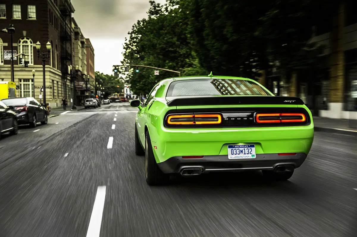 Dodge Charger e Challenger SRT Hellcat: raddoppiata la produzione per il 2016 (82)