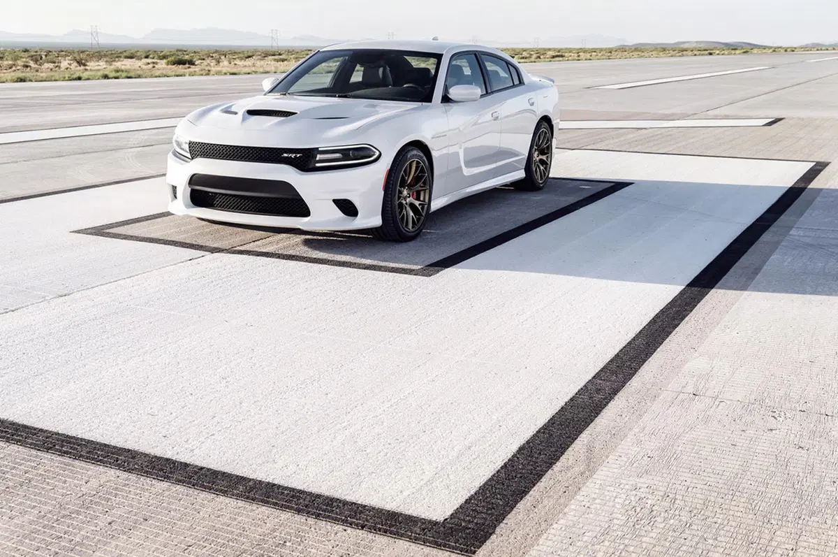 Dodge Charger e Challenger SRT Hellcat: raddoppiata la produzione per il 2016 (92)