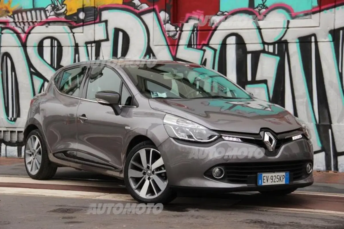 Renault Clio Costume National (22)