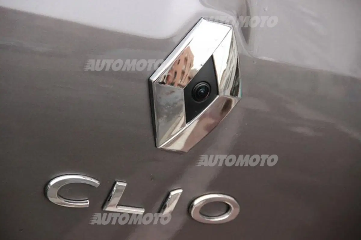 Renault Clio Costume National (46)
