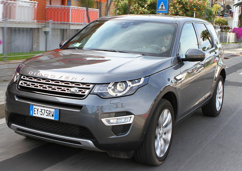 Land Rover Discovery Sport [video]