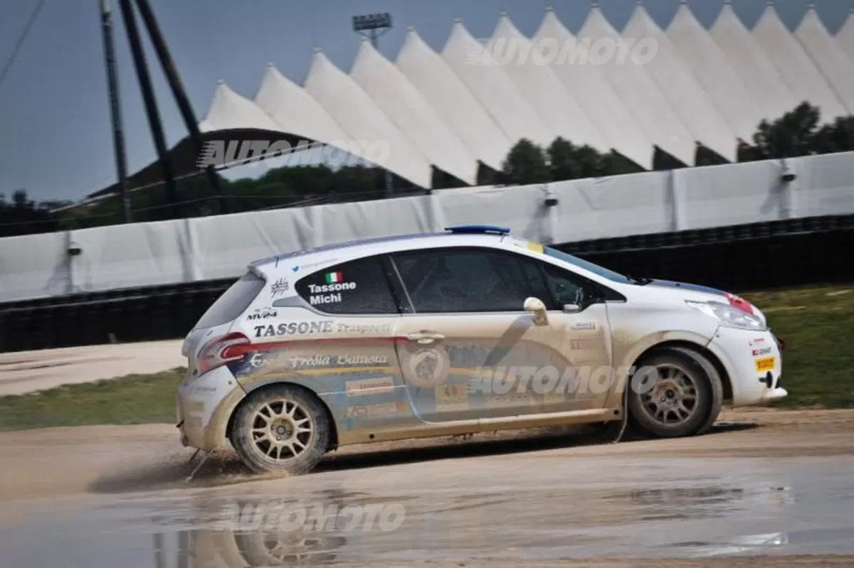 Peugeot 208 R5 ed R2