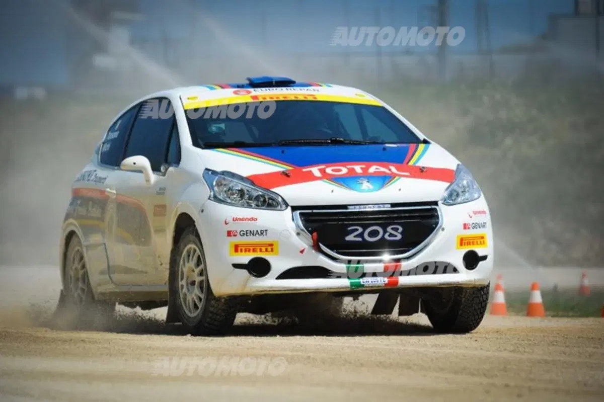 Peugeot 208 R5 ed R2 (11)