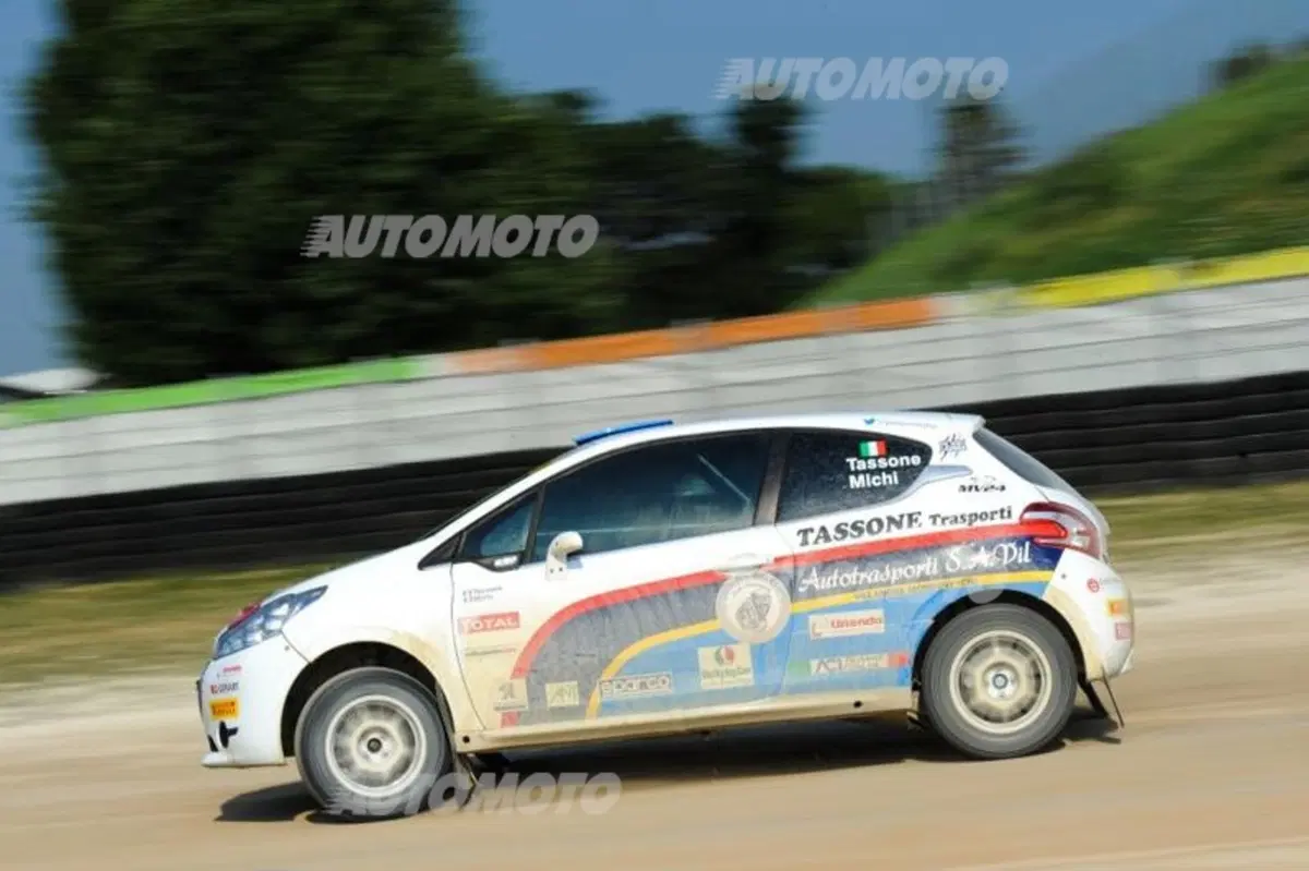 Peugeot 208 R5 ed R2 (20)