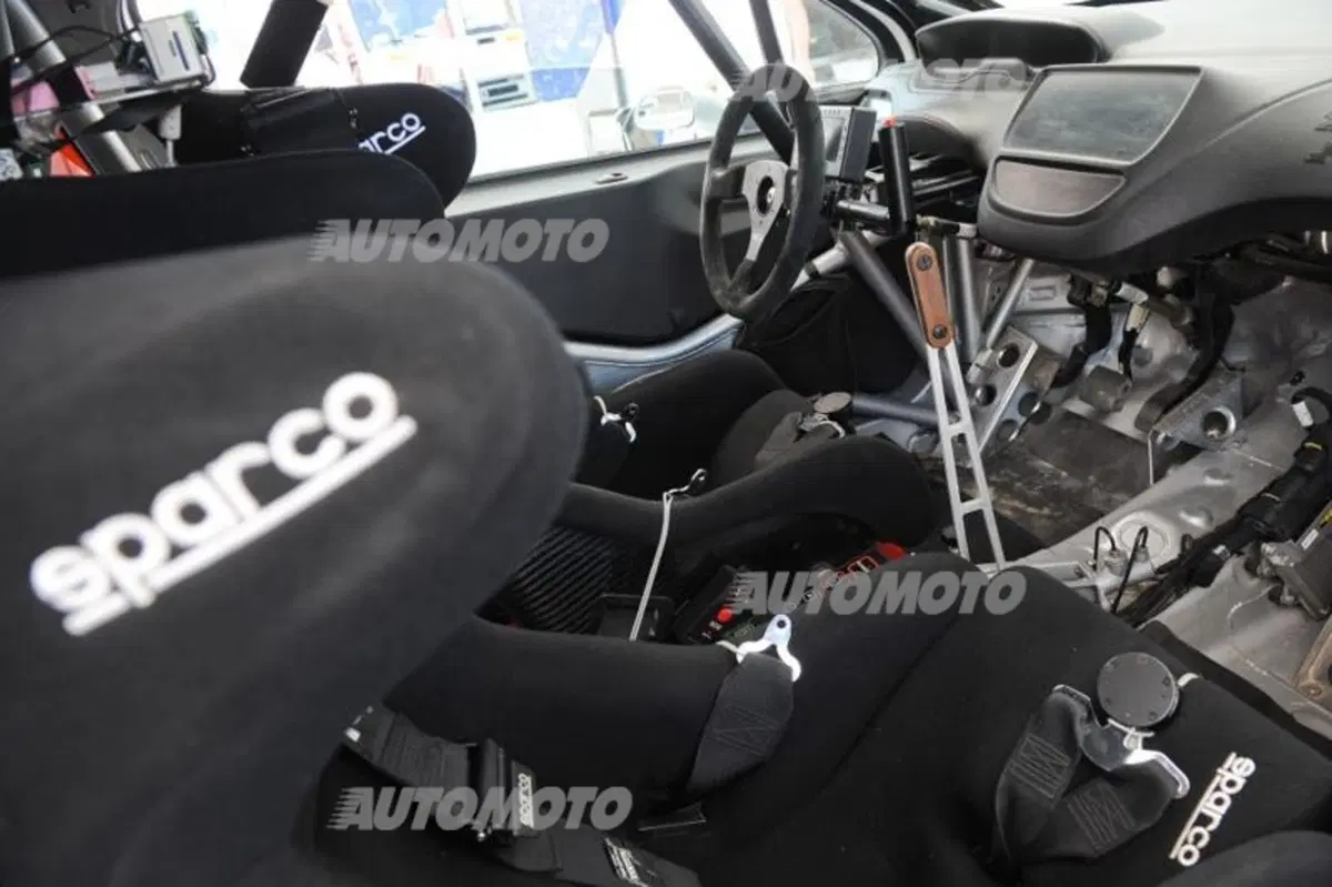 Peugeot 208 R5 ed R2 (47)