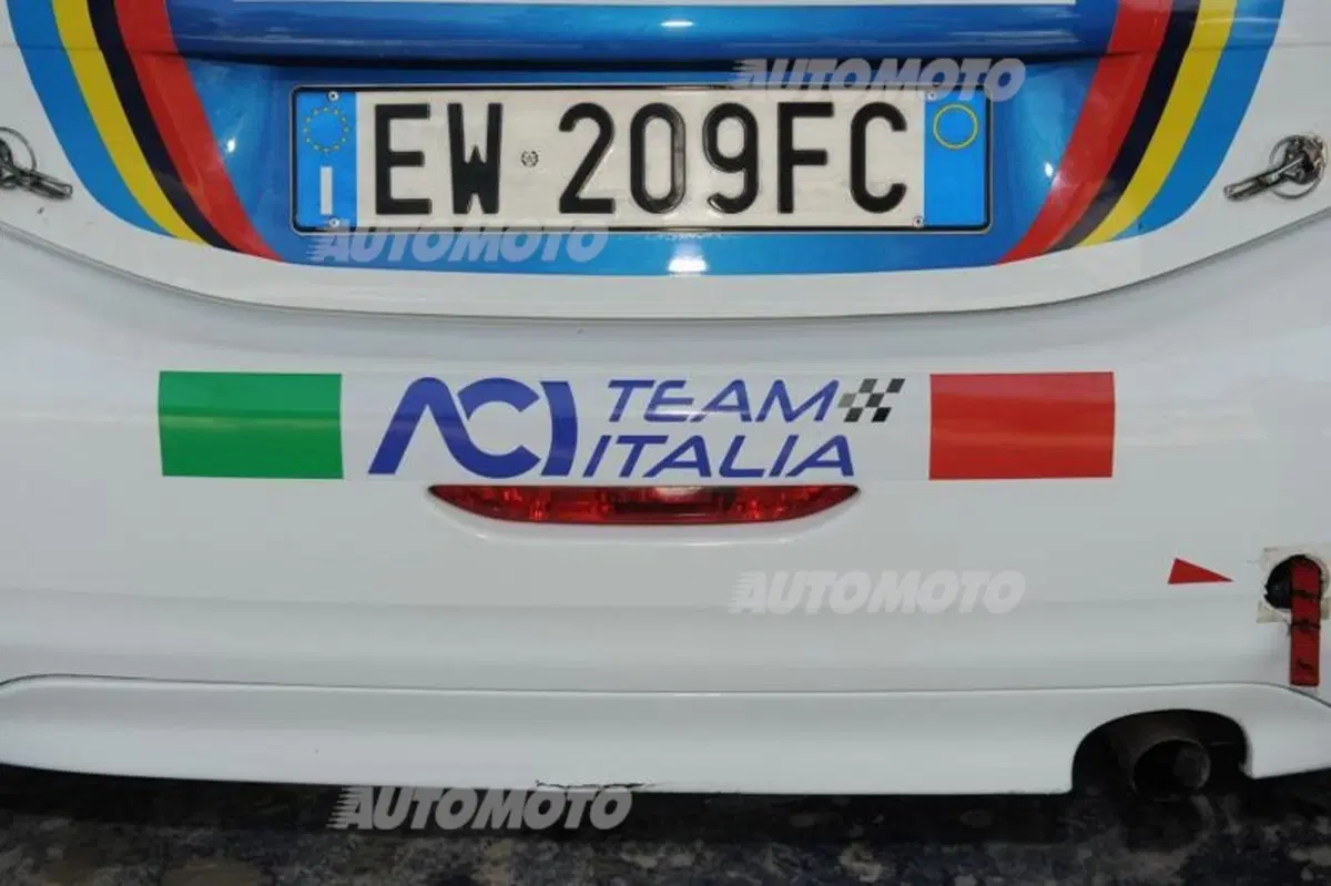 Peugeot 208 R5 ed R2 (53)