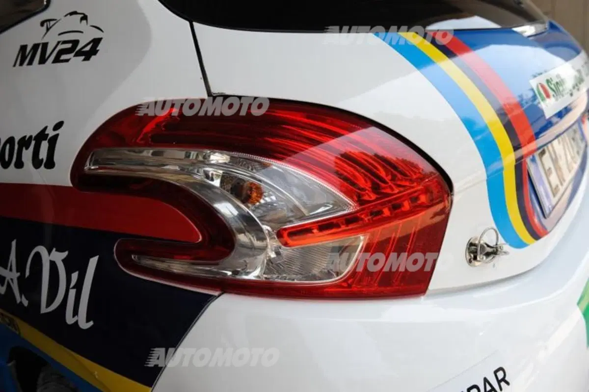 Peugeot 208 R5 ed R2 (55)