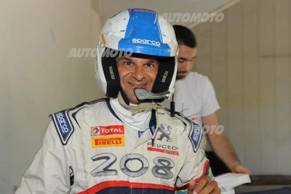 Peugeot 208 R5 ed R2 (165)