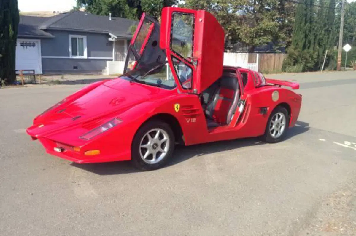 Ferrari Enzo: quando la replica è agghiacciante (2)