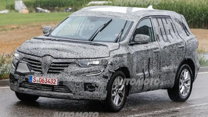 Nuova Renault "Koleos": ecco la SUV che nascer&agrave; su base X-Trail