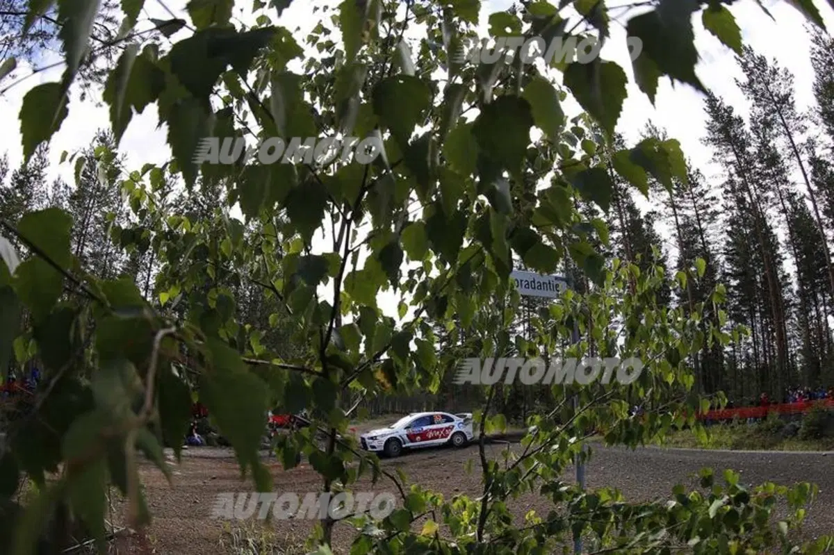 WRC Finlandia. Primo Round a Latvala (VW Polo R) (41)