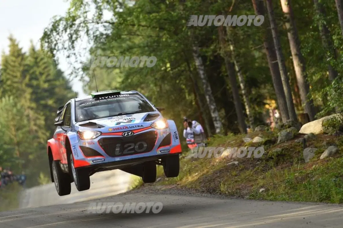 WRC Finlandia. Primo Round a Latvala (VW Polo R) (54)