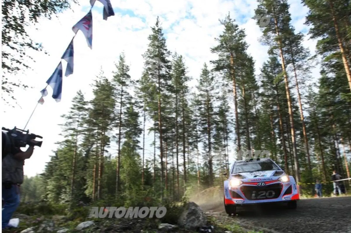WRC Finlandia. Primo Round a Latvala (VW Polo R) (55)