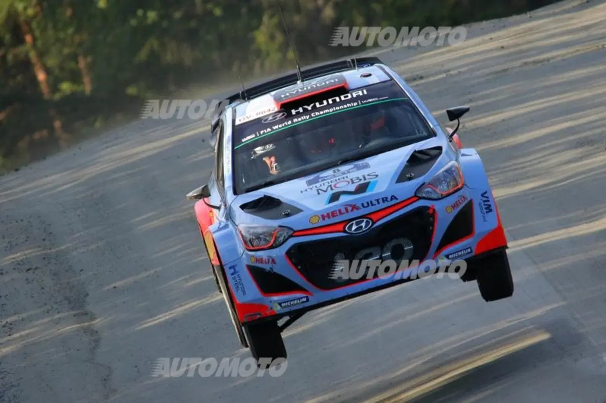 WRC Finlandia. Primo Round a Latvala (VW Polo R) (57)