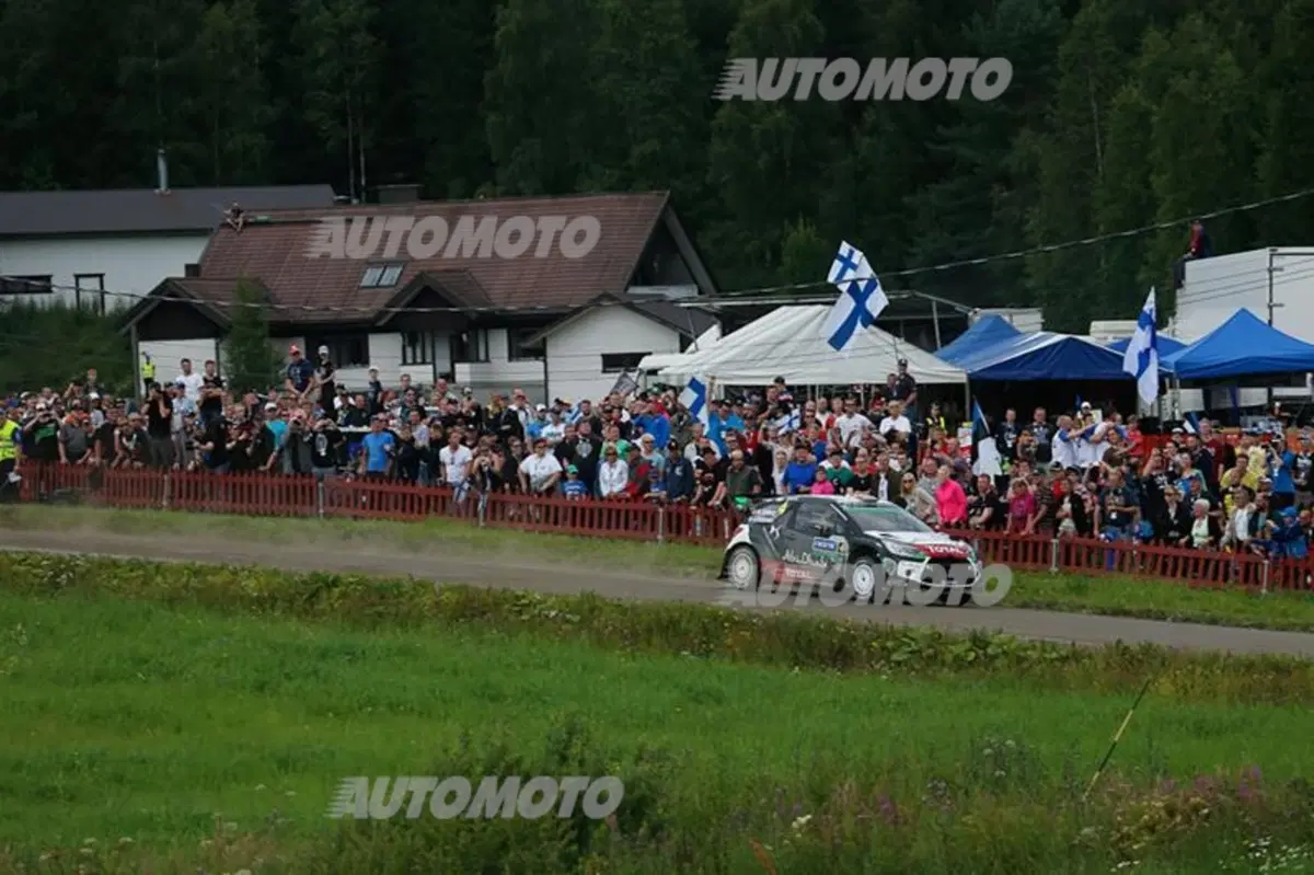 WRC Finlandia. Latvala (VW Polo R) a un passo dalla vittoria (6)