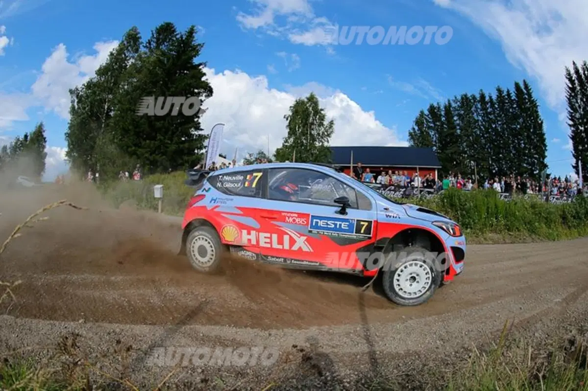 WRC Finlandia. Latvala (VW Polo R) a un passo dalla vittoria (19)