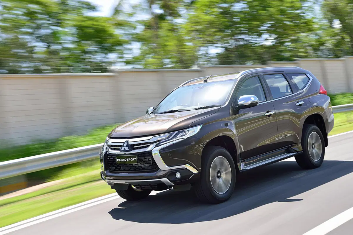 Mitsubishi Pajero Sport: il SUV dei tre diamanti torna a splendere (47)