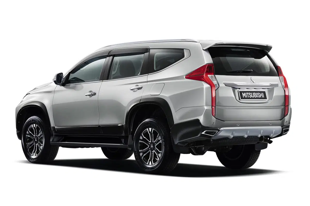 Mitsubishi Pajero Sport: il SUV dei tre diamanti torna a splendere (79)