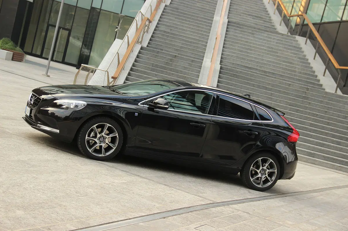Volvo V40 Ocean Race (10)