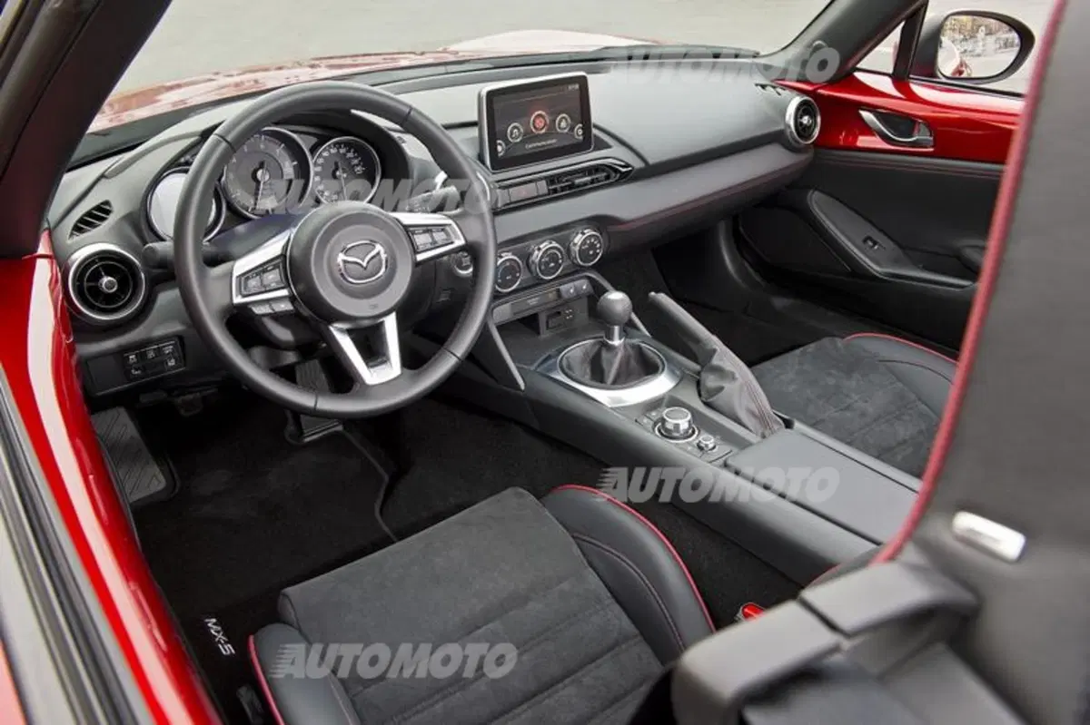 Nuova Mazda MX-5 [VIDEO] (14)