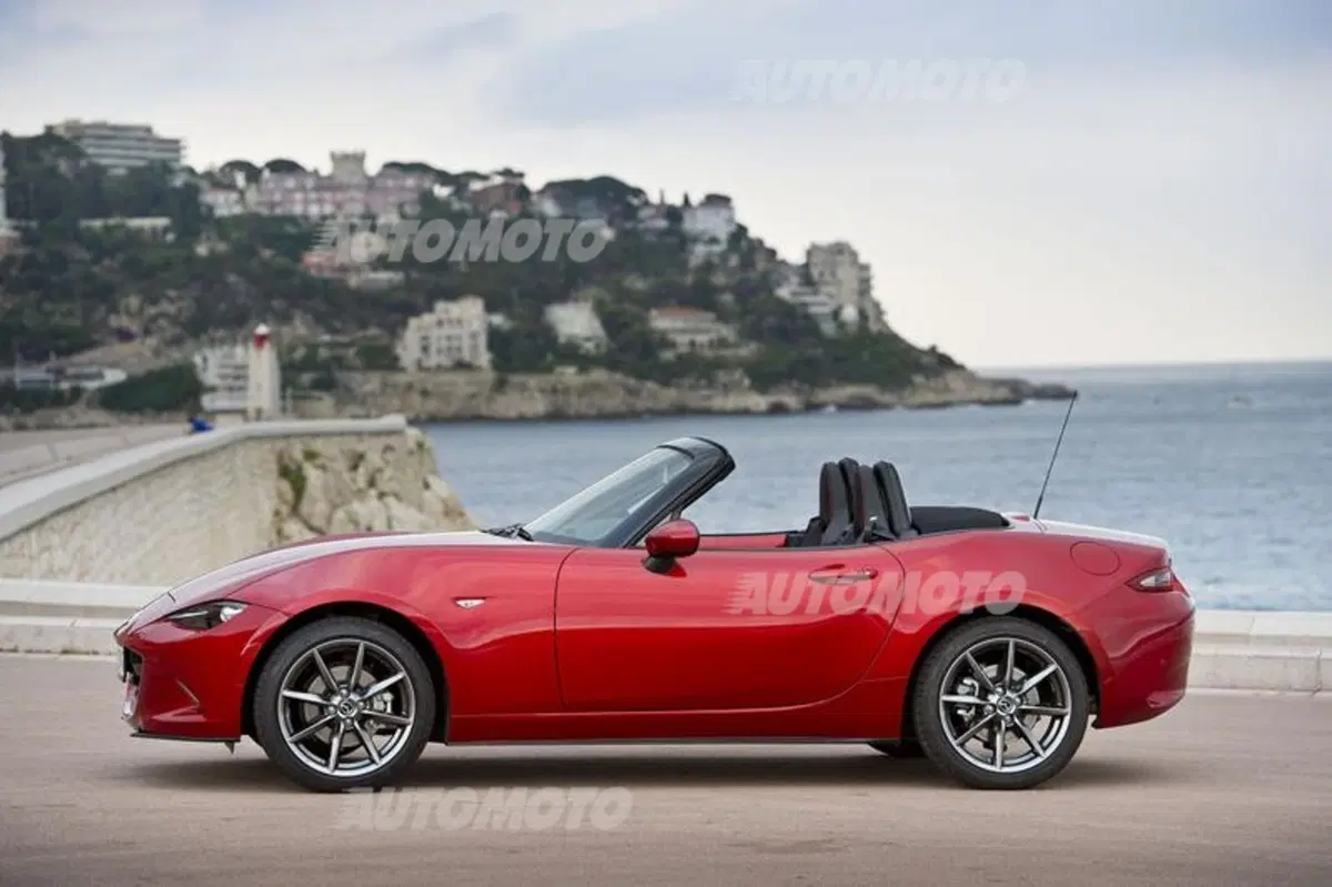 Nuova Mazda MX-5 [VIDEO] (20)