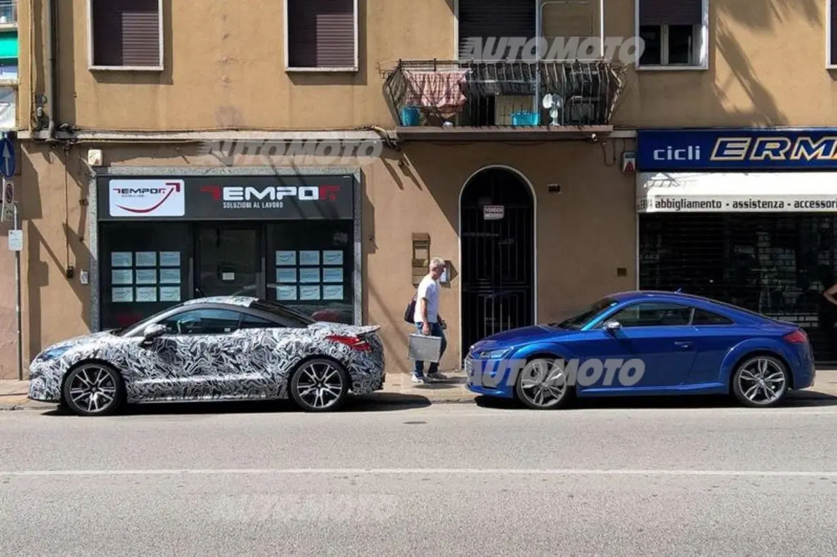 Peugeot RCZ R: sorpreso un esemplare camouflage (3)