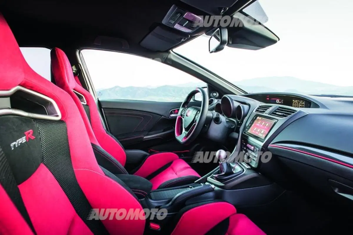 Honda Civic Type R [VIDEO] (12)